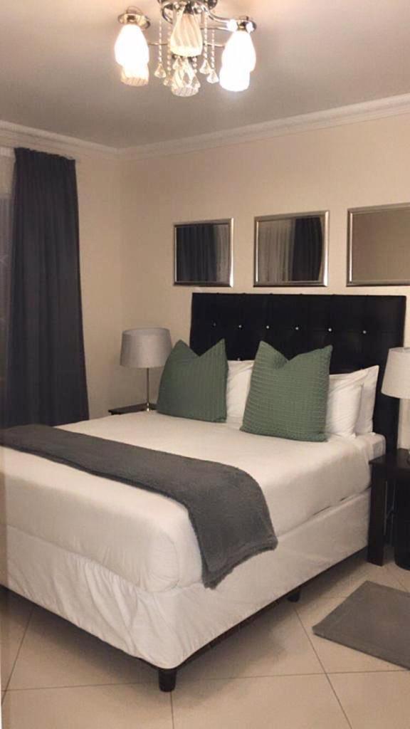 Dineo'S Lodge And Spa Burgersfort Buitenkant foto